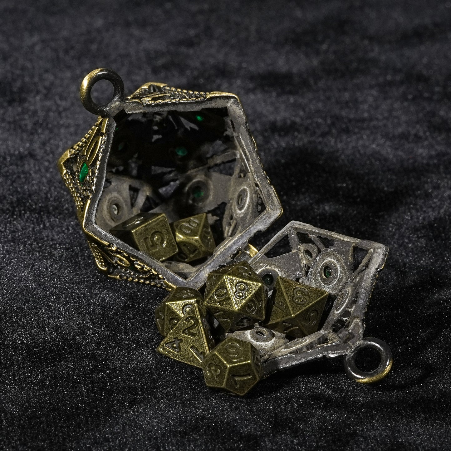 Emerald metal dice cage + dice