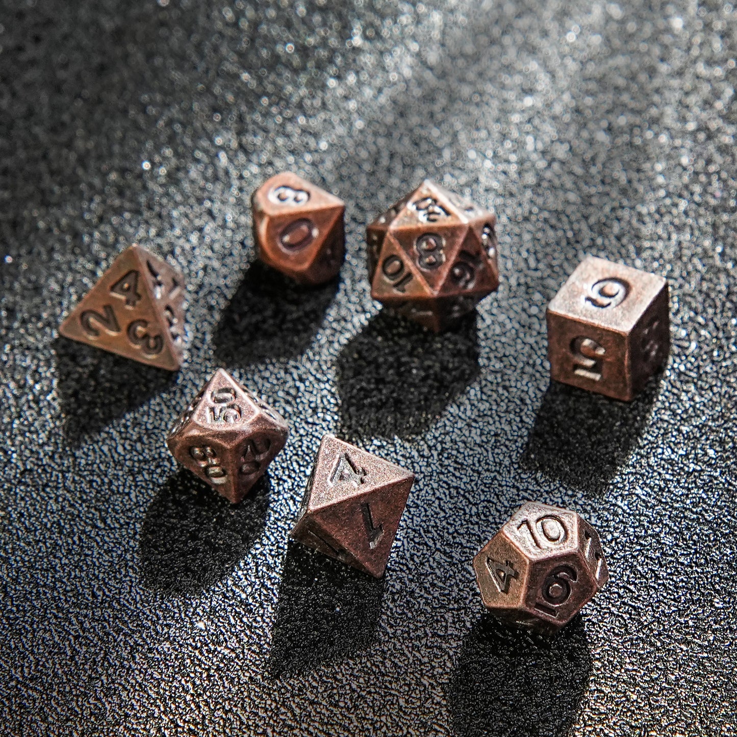 Metal super mini dice + ancient red copper