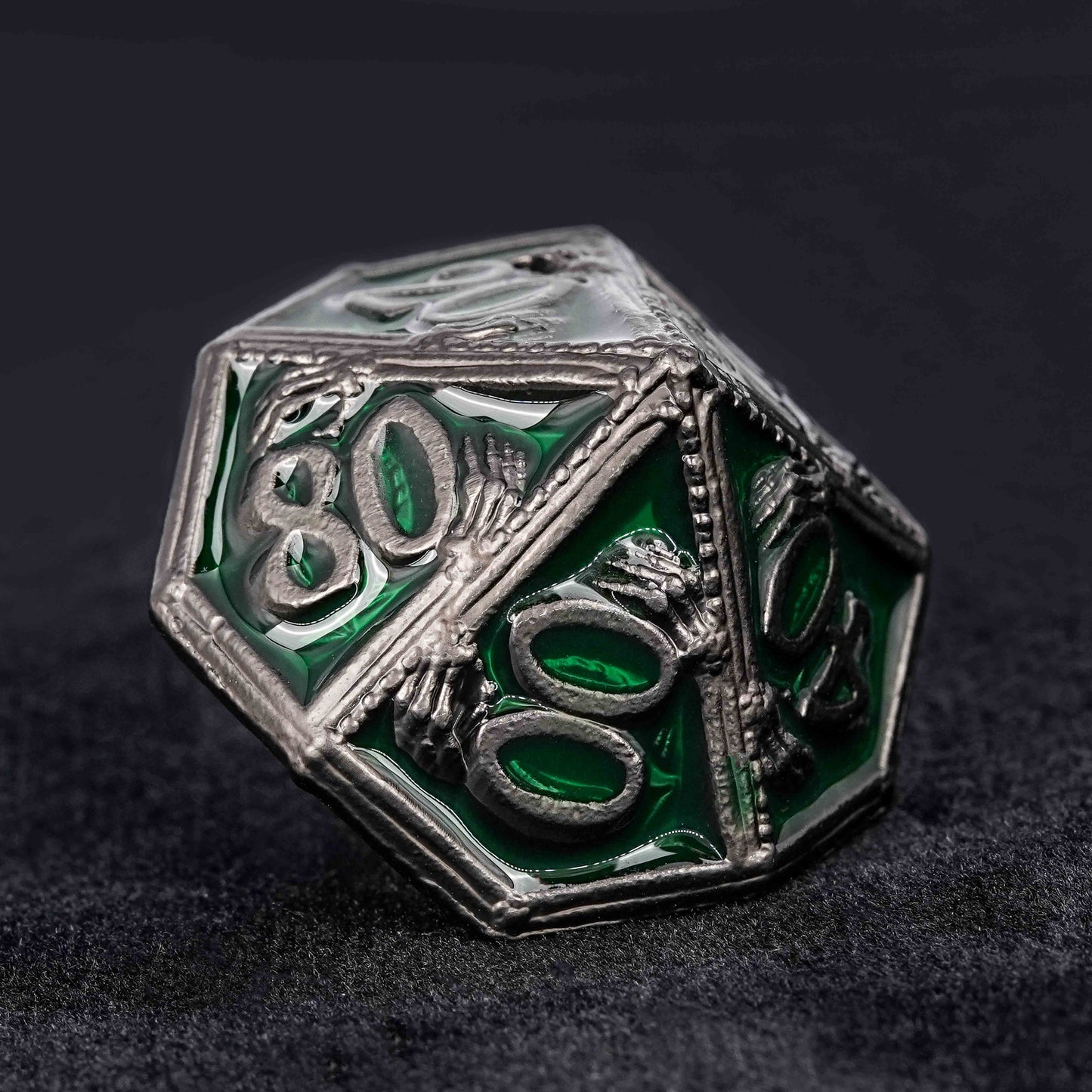 Solid metal skull dice series