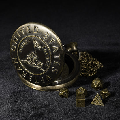 Skeleton clock + mini metal dice