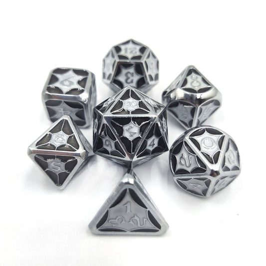 Black White Solid Petal Pattern Dice Set