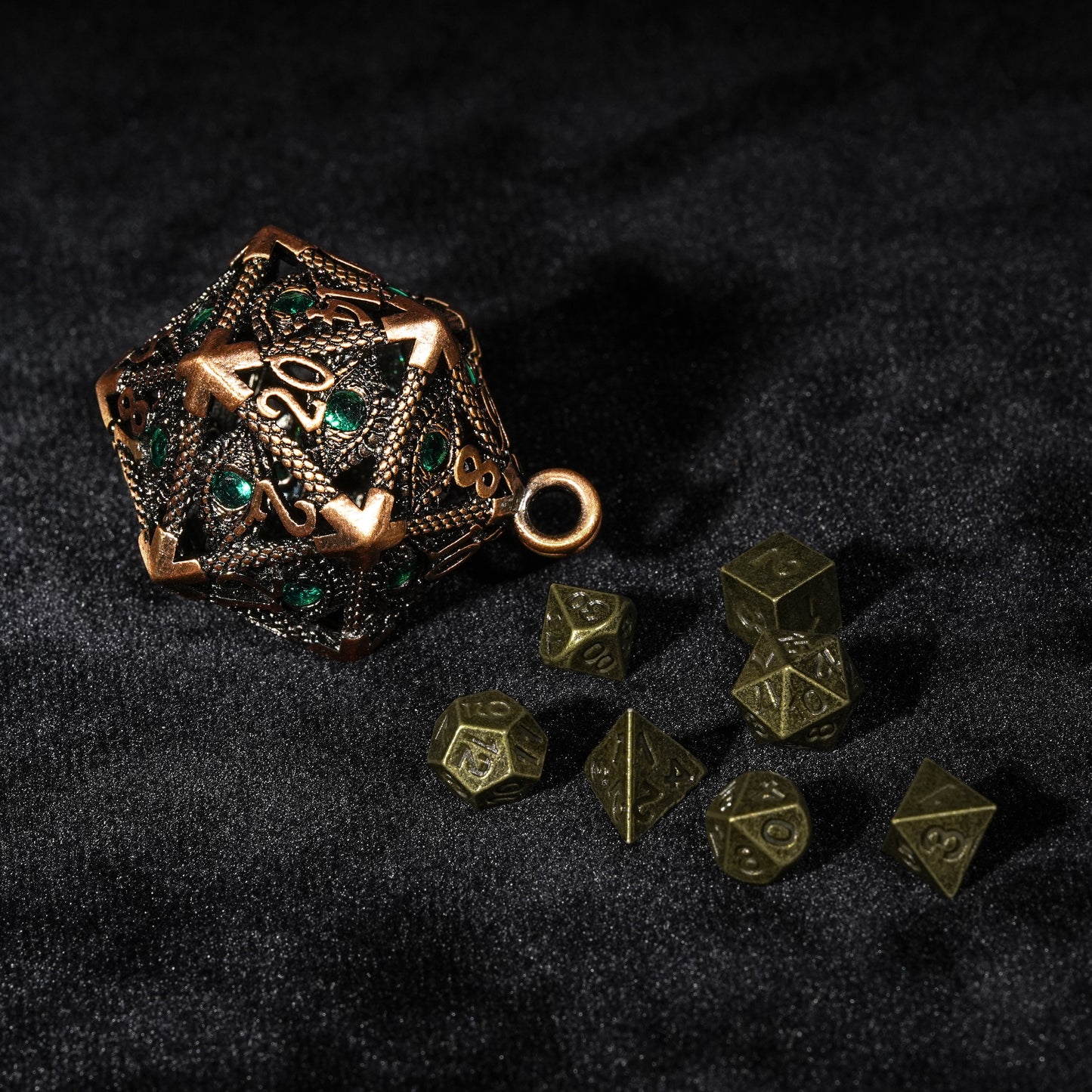 Copper emerald dice cage + dice