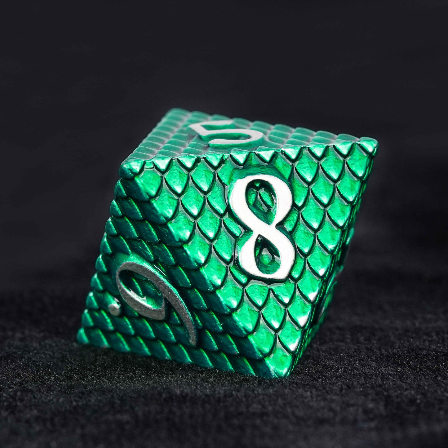 Dragon Pride dice set + green