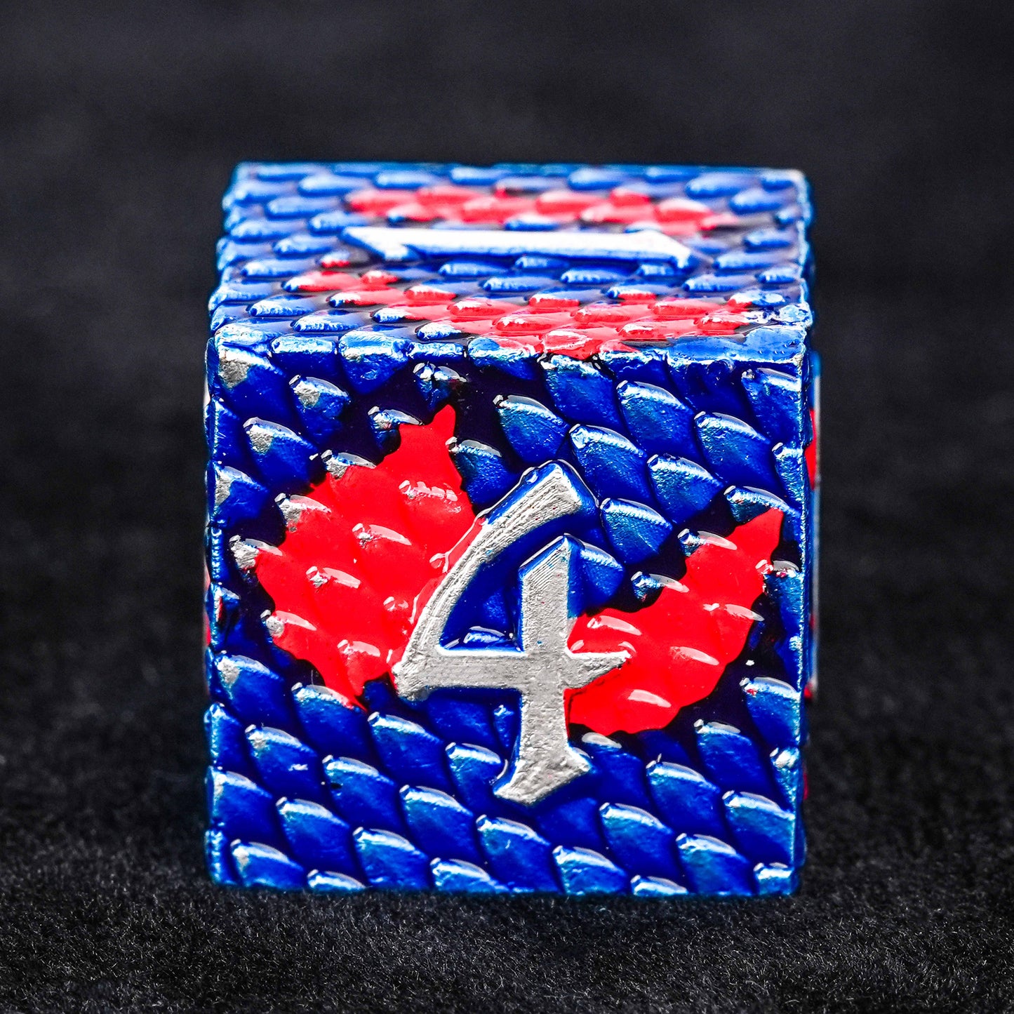 Dragon Pride dice set + blue and red