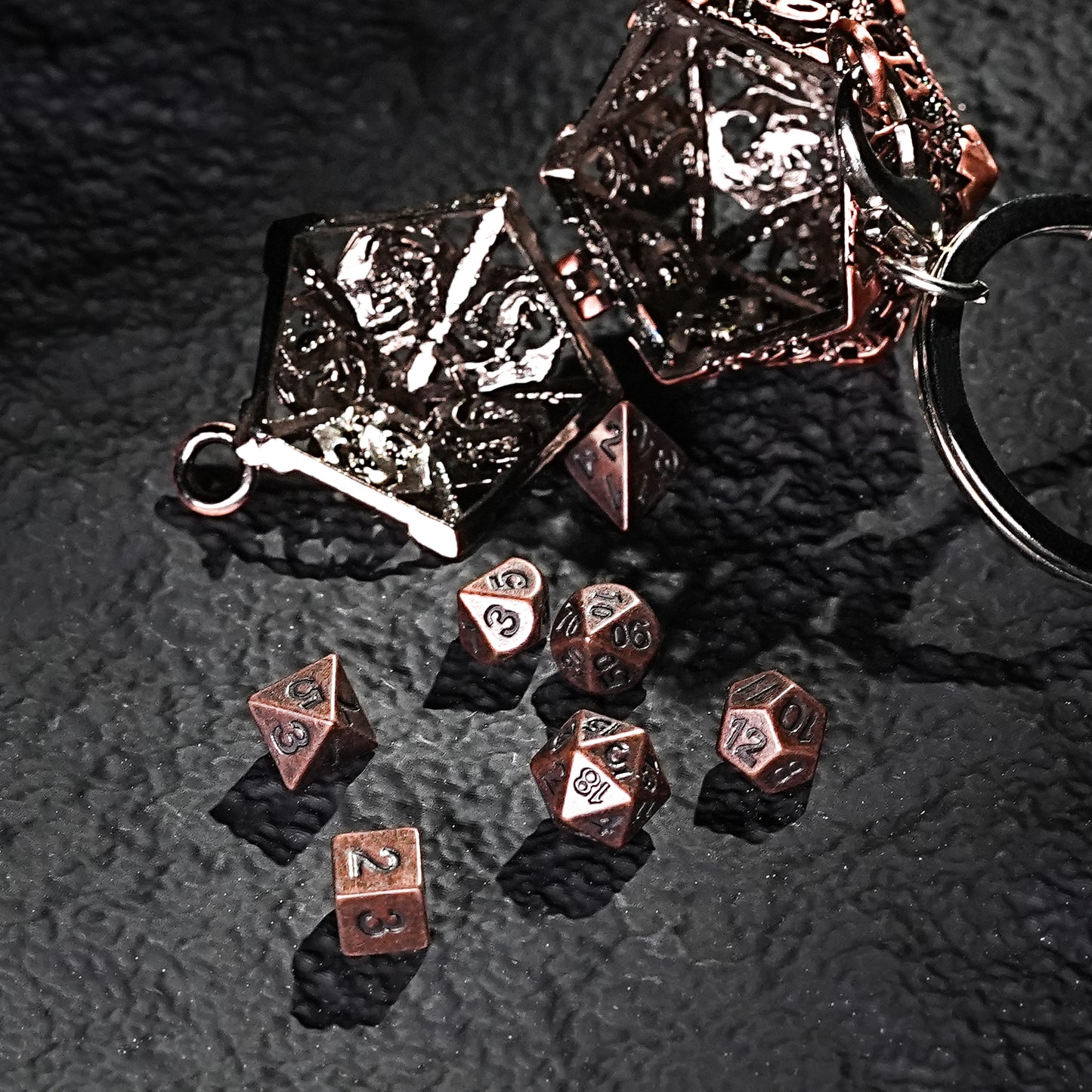 Metal super mini dice + ancient red copper