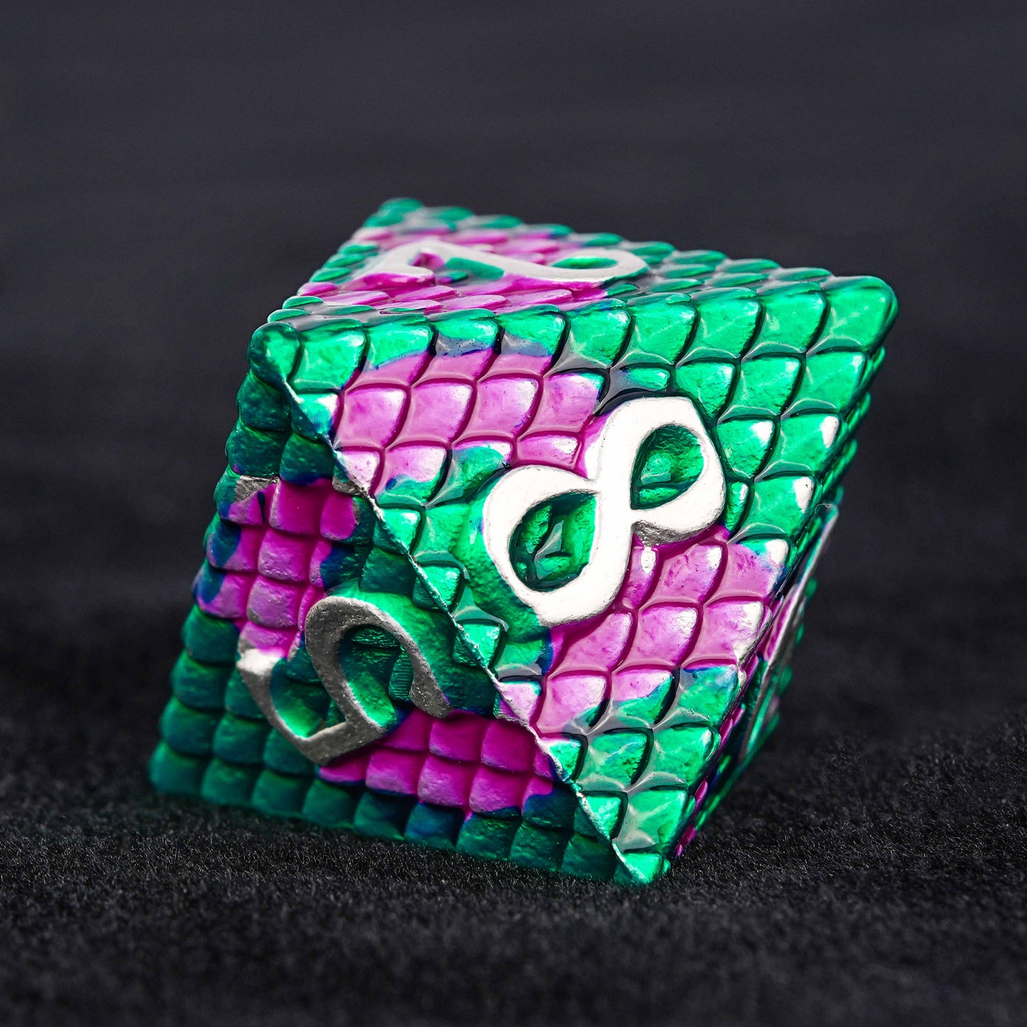 Dragon Pride Dice set + Green purple