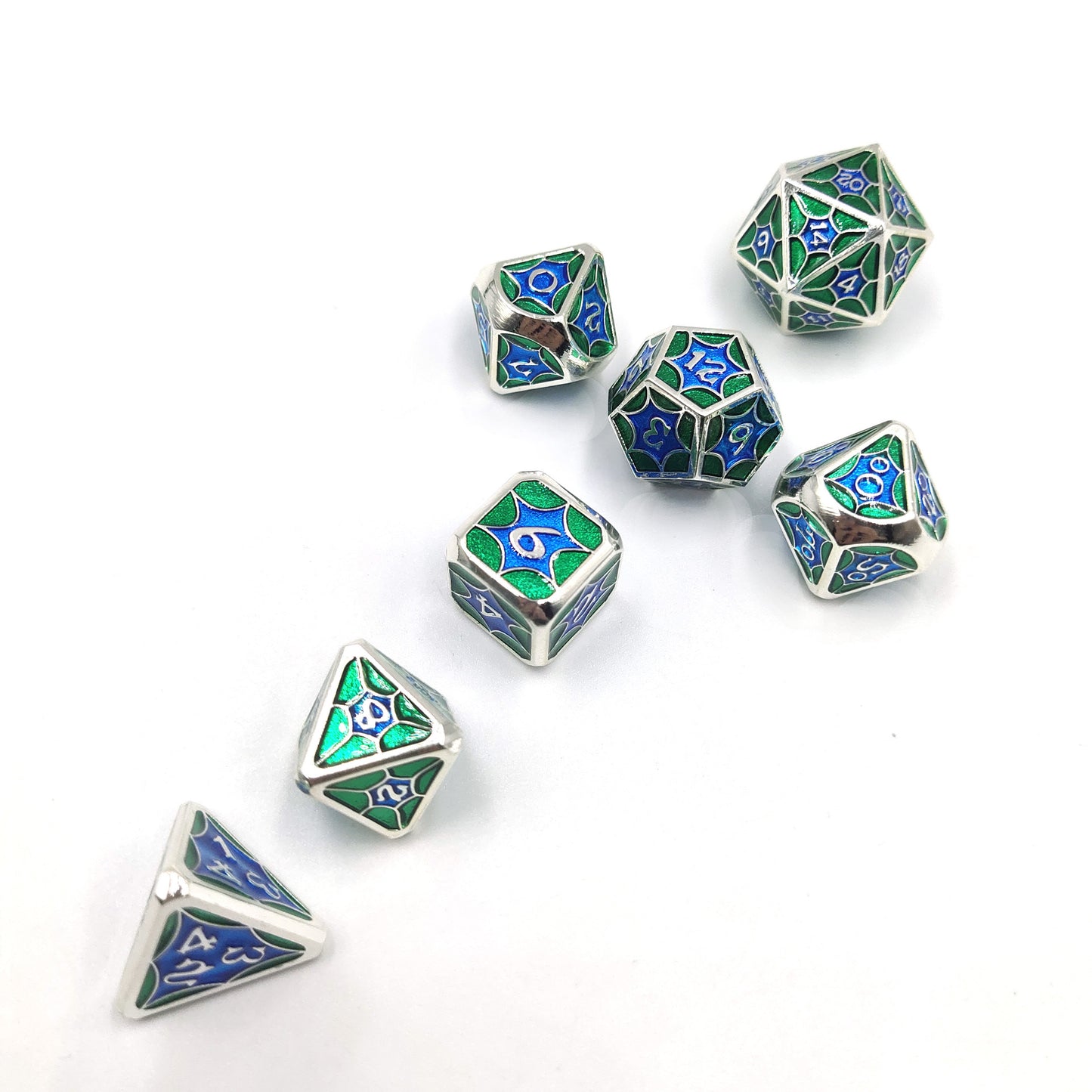 Green Blue Metal Solid Petal Pattern Dice Set