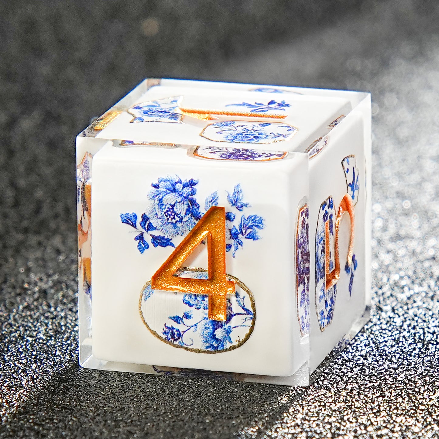 Resin Solid Blue and white porcelain flower Dice Set