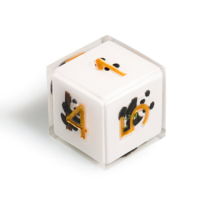 Milchweißes Panda-Würfelset aus massivem Kunstharz 