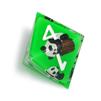 Grünes, massives Panda-Würfelset aus Kunstharz 